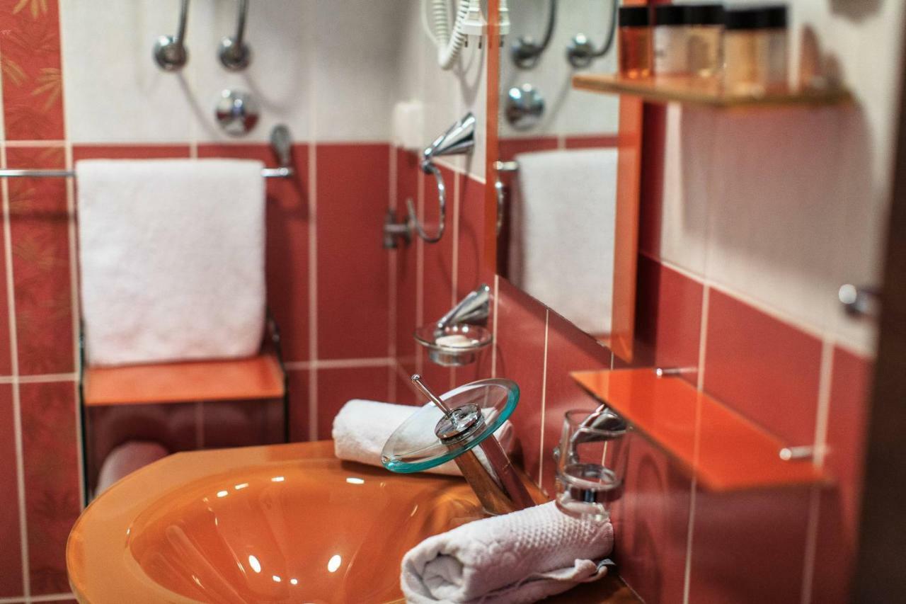Villa Imperija Guesthouse Budva Dış mekan fotoğraf