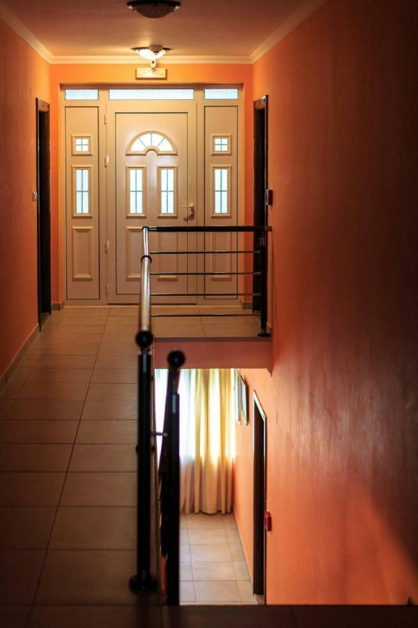 Villa Imperija Guesthouse Budva Dış mekan fotoğraf